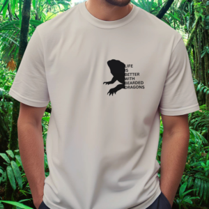 Life is better Collection – Bearded Dragons Shirt – Sand – Man Man wearing a sand Bearded Dragons shirt from the Life is better Collection