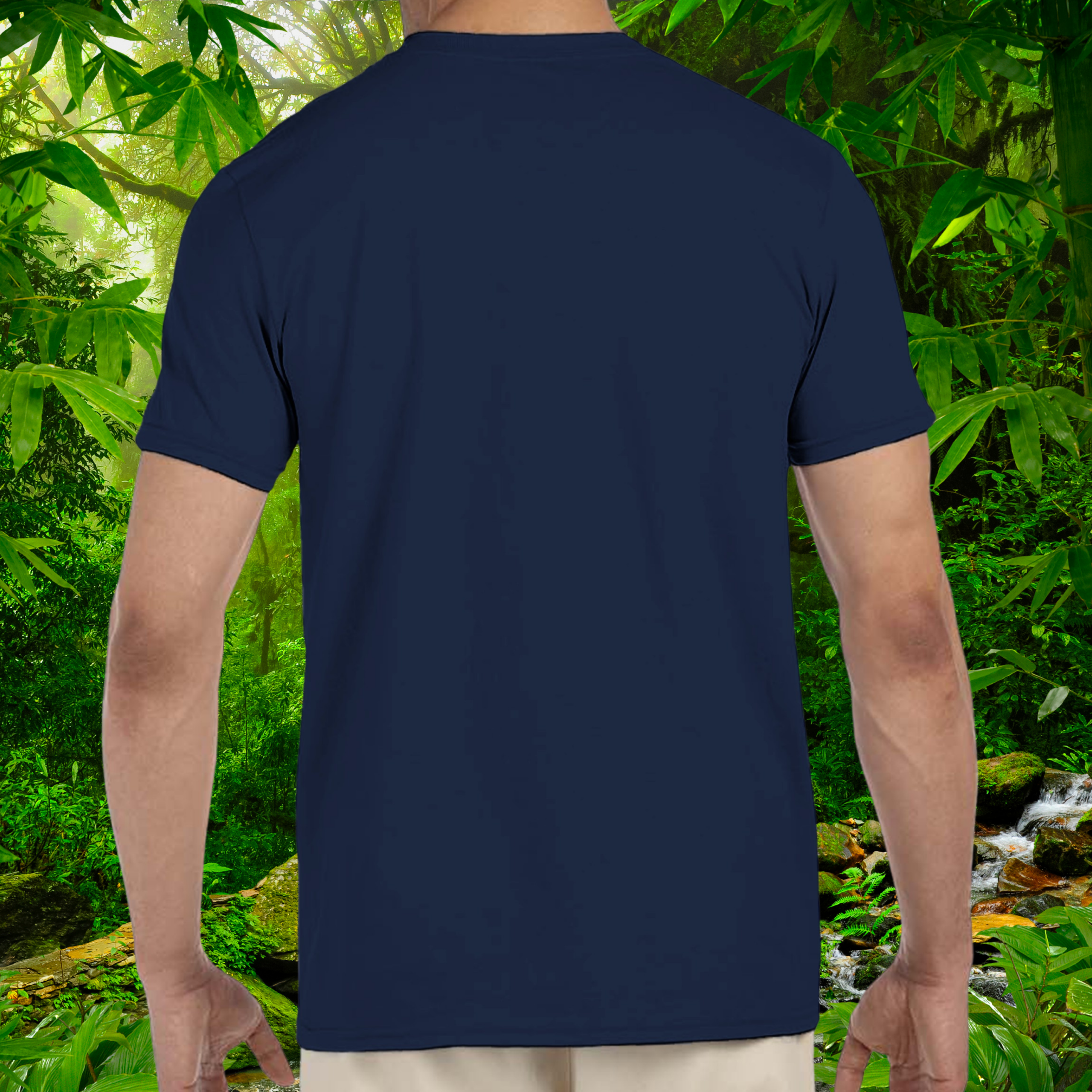 Back view of navy Leopard Gecko Mom shirt