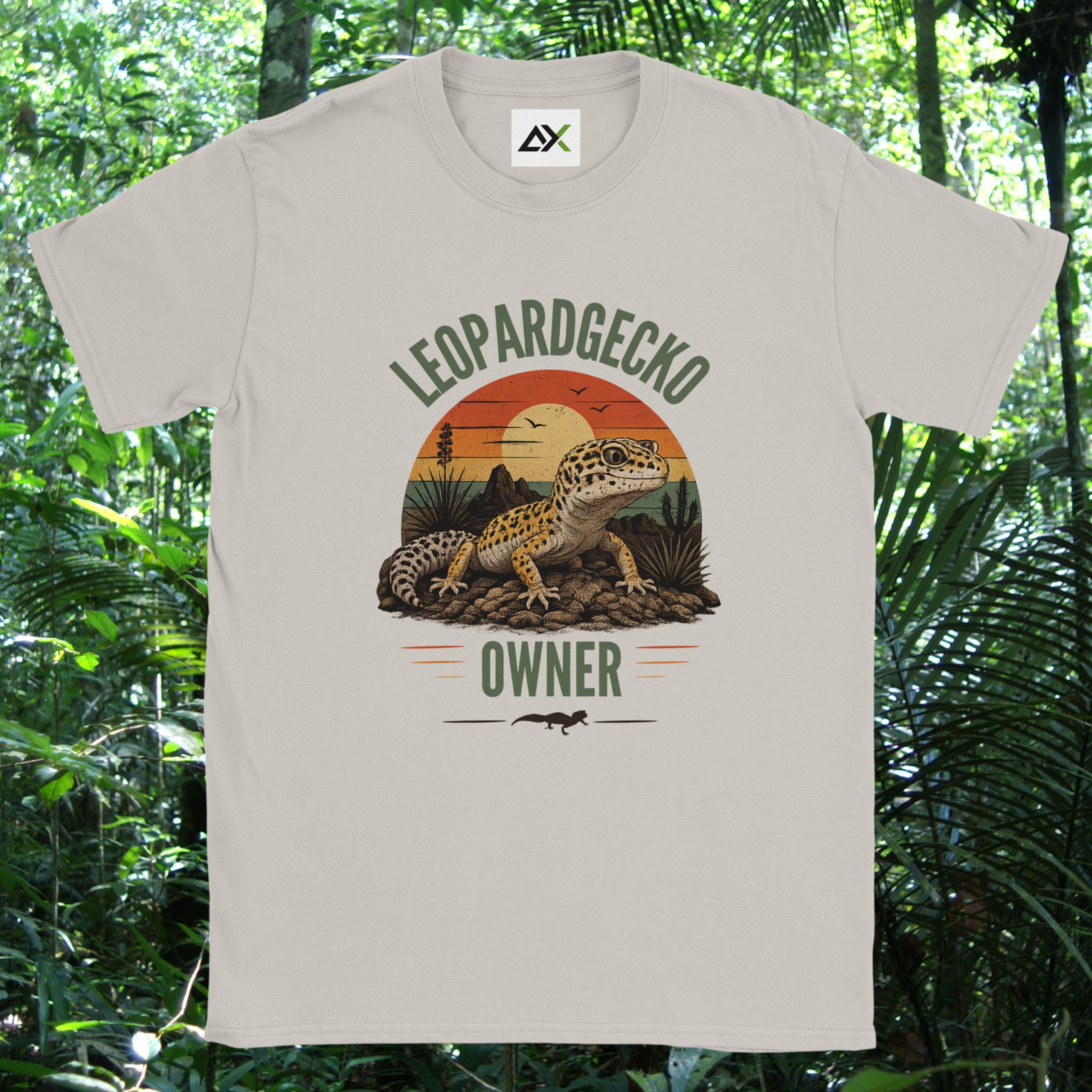 Ice grey Leopard Gecko Owner shirt with sunset design