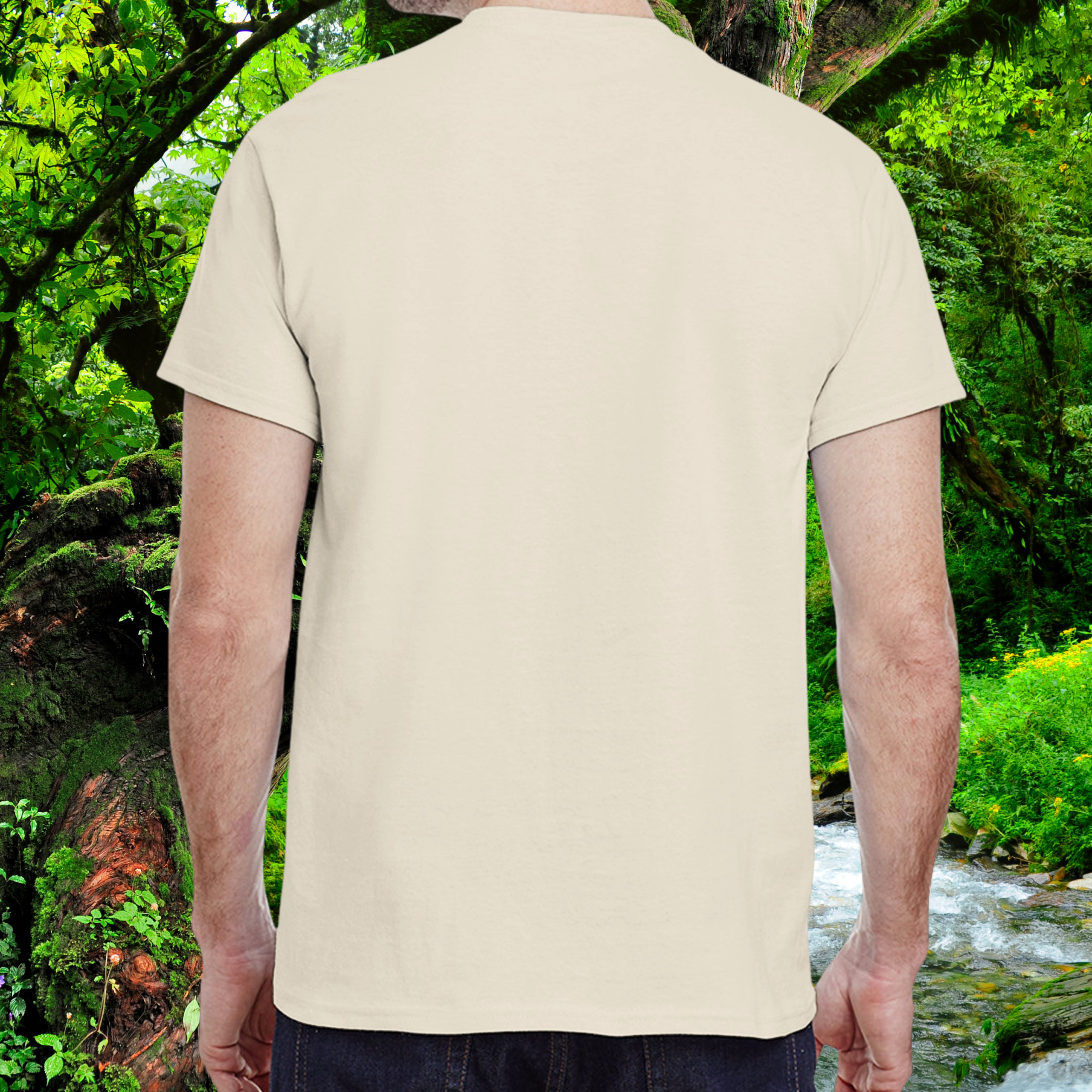 Back view of the natural Gecko shirt from the Life is better Collection