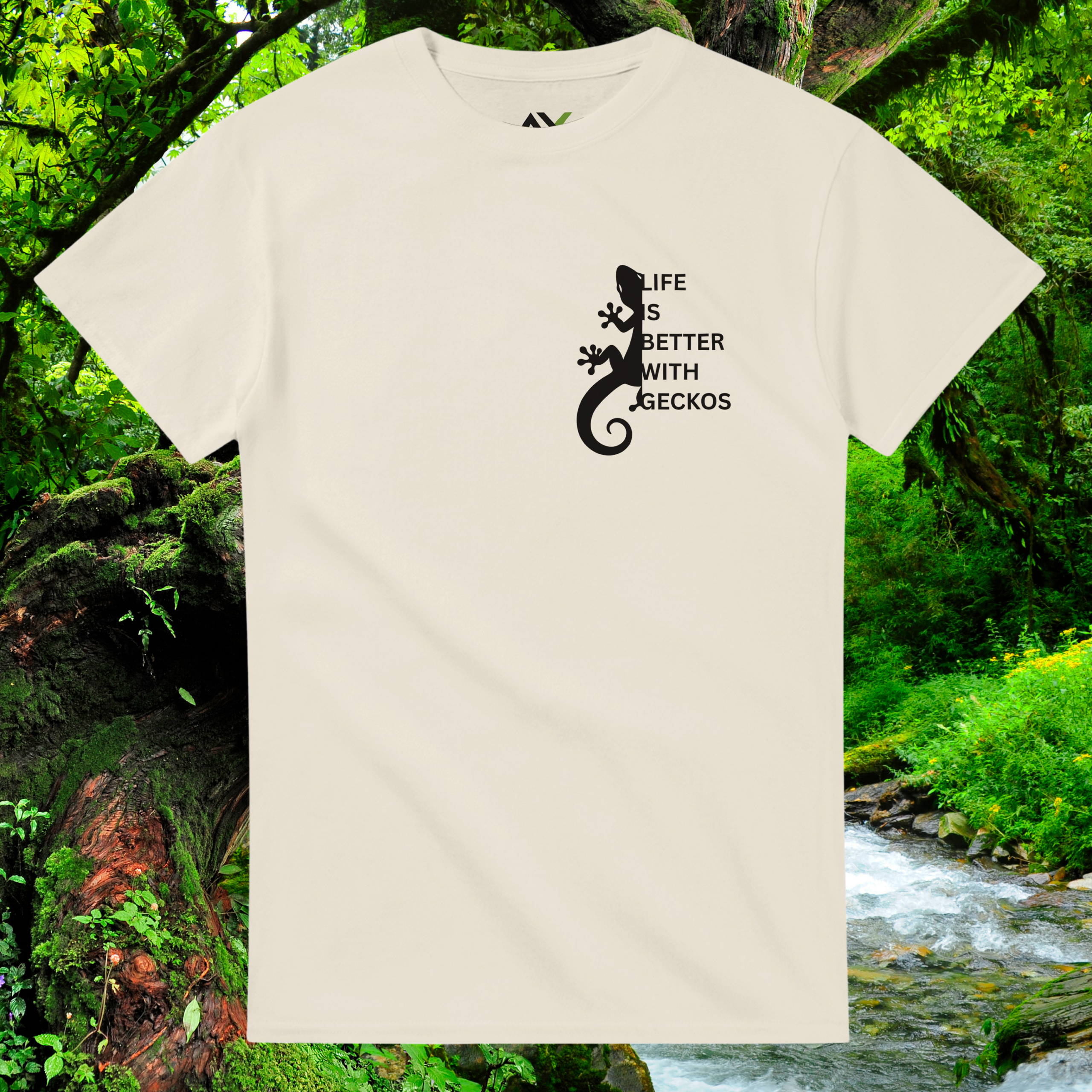 Natural Gecko shirt from the Life is better Collection