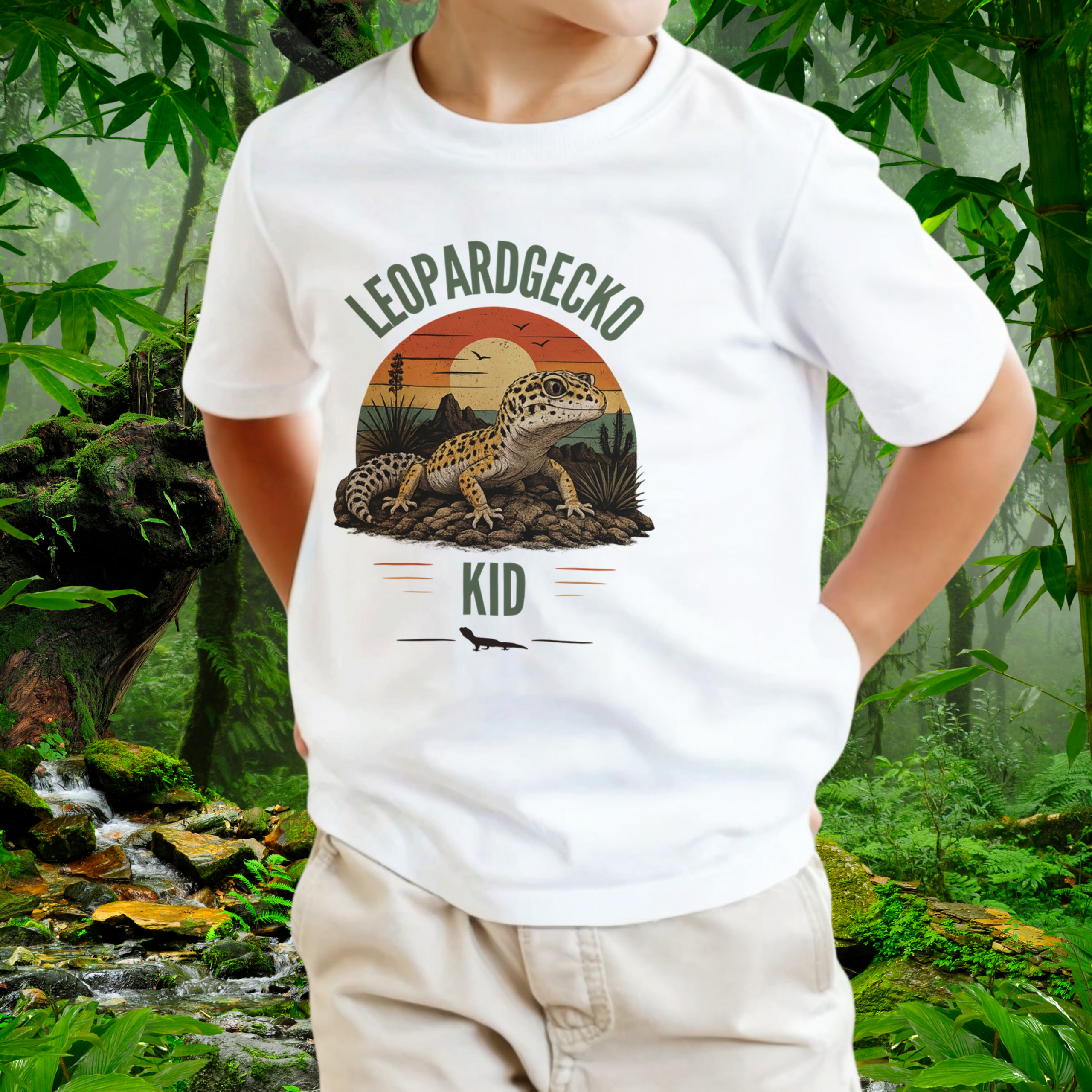 Child wearing White Leopard Gecko KID T-shirt