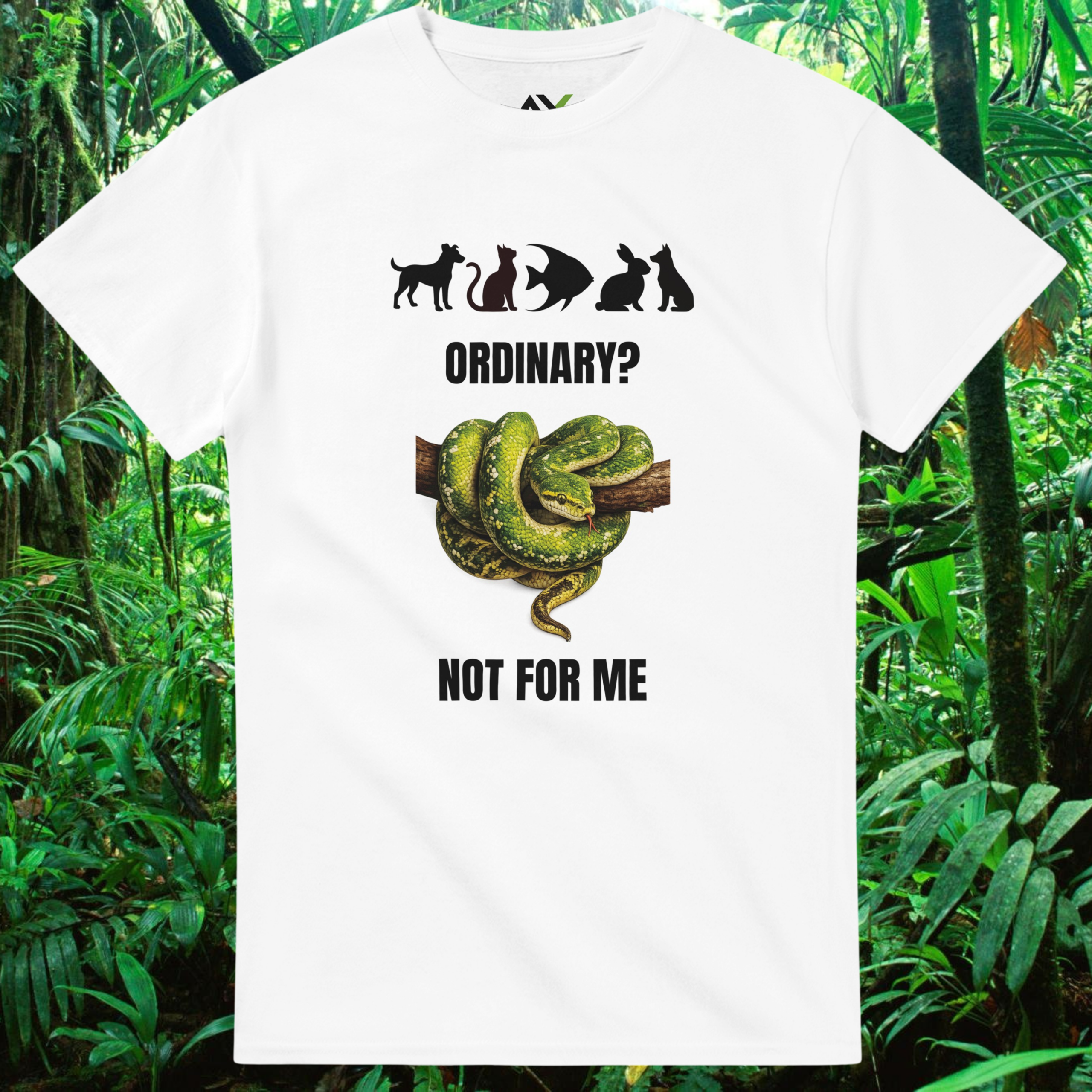 White snake shirt from the Be different Collection